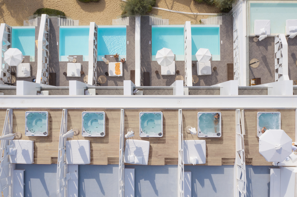 Tiara Holidays - Nikki Beach Resort & Spa - pirvate pools